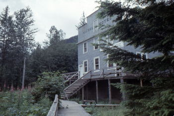 Nichol Hotel, ca. 1957